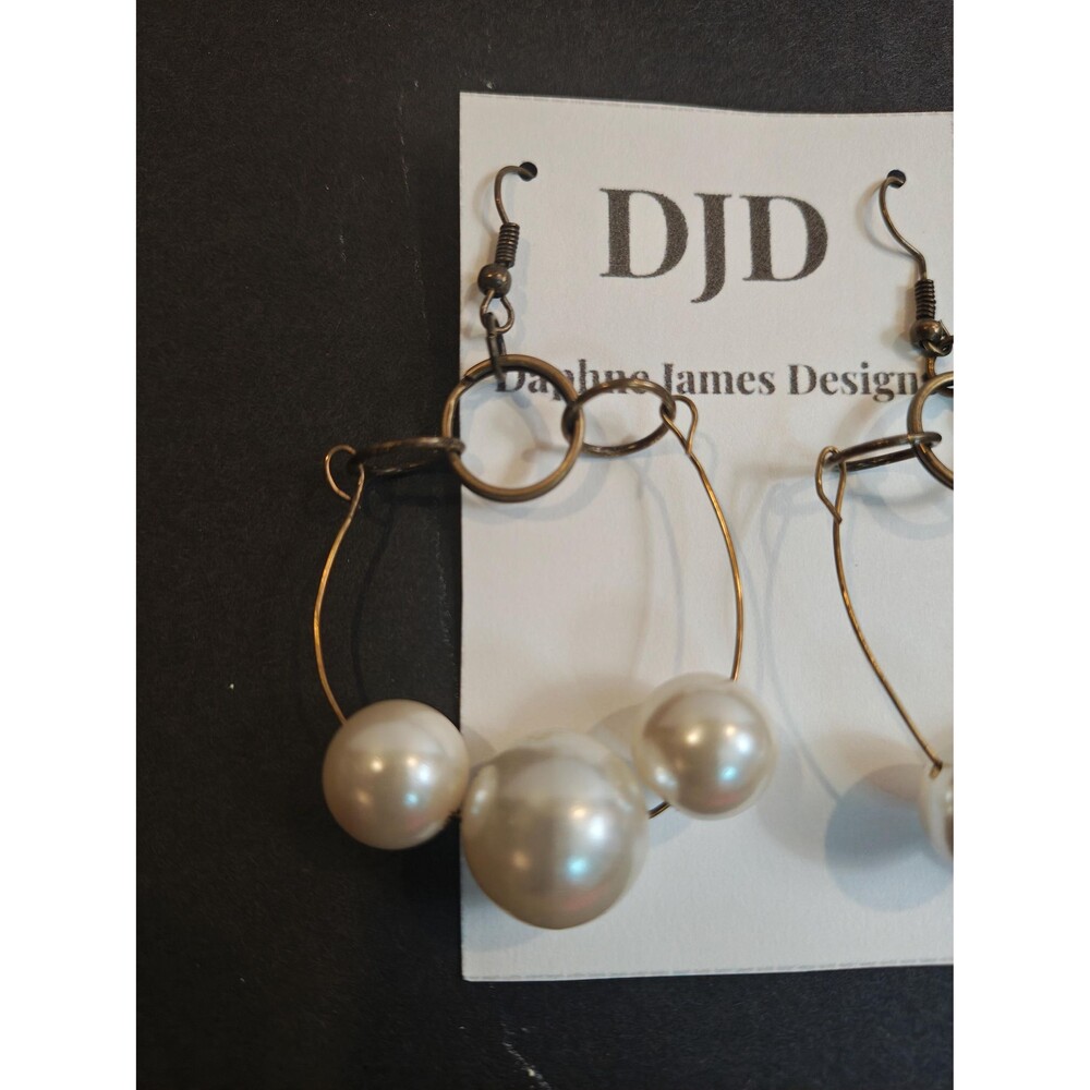 Handmade Pearl Dangle Earrings